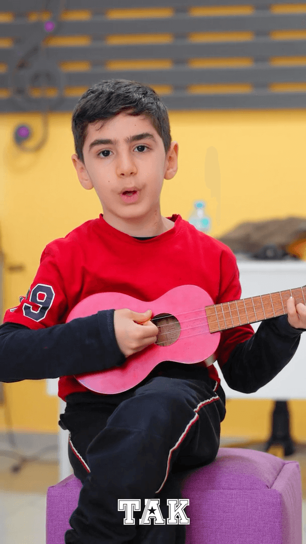 Ukulele Dersi